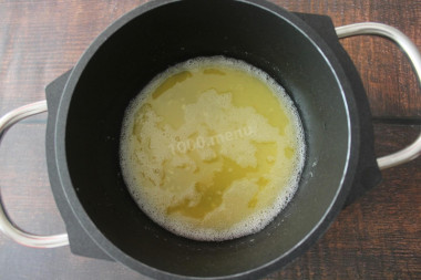 Сырно чесночный соус с сыром и сливками